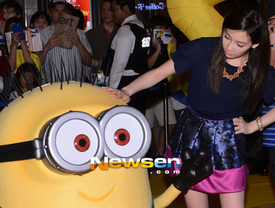 [PIC][04-09-2013]TaeYeon và SeoHyun xuất hiện tại buổi ra mắt bộ phim hoạt hình "Despicable Me 2" với tư cách là diễn viên lồng tiếng 201309041921022710_1