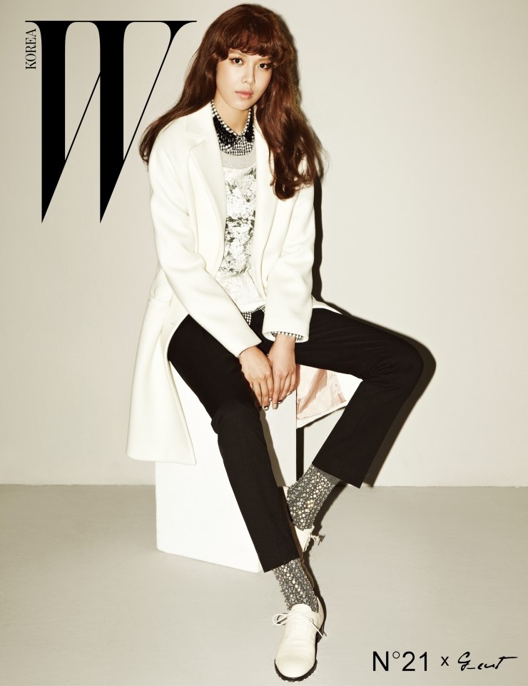 [PIC][24-09-2013]SooYoung xuất hiện trên ấn phẩm tháng 10 của tạp chí "W Korea" Wm-AD-Gcut-logo