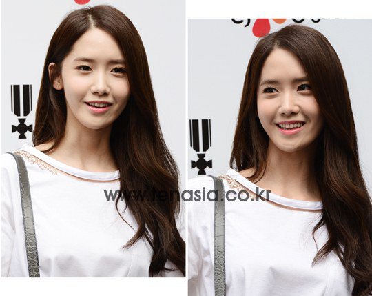  Yoona يحضر 'DEFAYE الأسود "إطلاق الحدث Yoona6