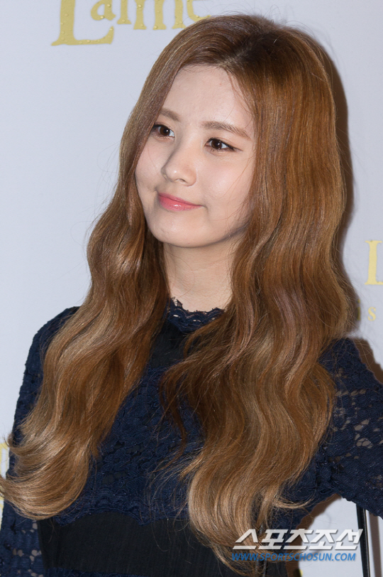 [141002] Seohyun — Fiesta de Cóctel de Lolita Lempicka 2014100301000391200018801